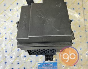 قاب جعبه فیوز داخل موتور دنا