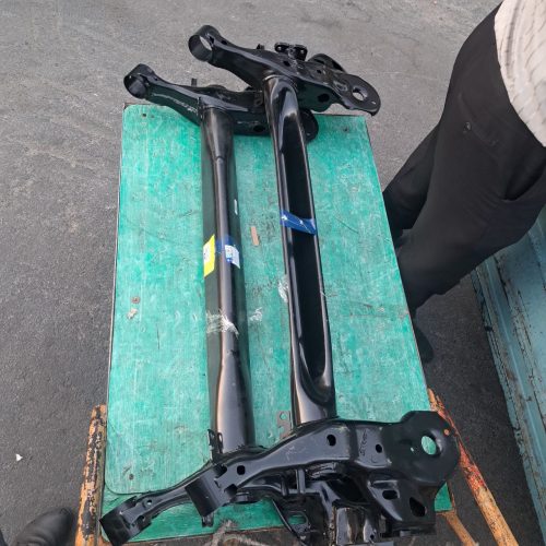 اکسل عقب تارا