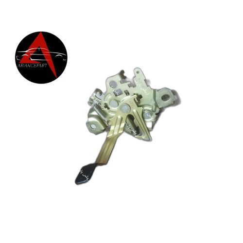 قفل درب موتور آریو