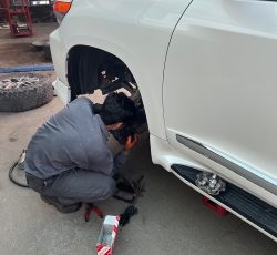 هزینه تعویض لنت جلو‌ لندکروز