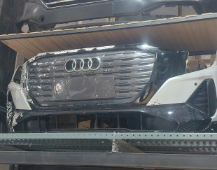 سپر و جلو پنجره آئودی Q5