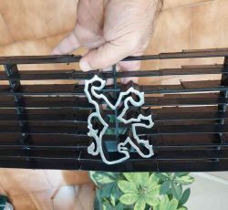 جلوپنجره پژو 504