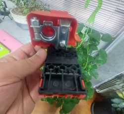 سر باتری مثبت سه پیچ برلیانس H230